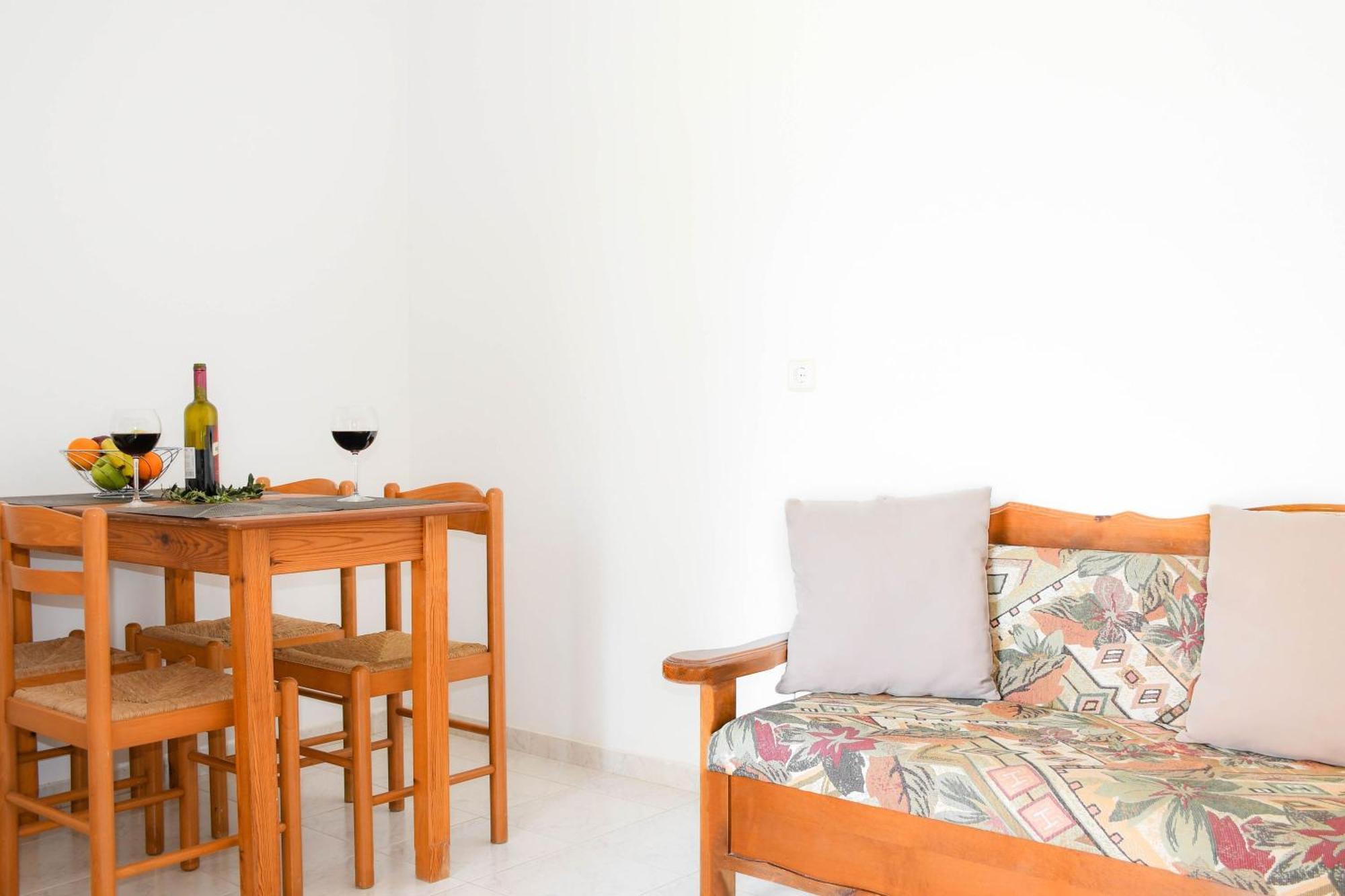 Agia Marina Litinas Apartments With Pool מראה חיצוני תמונה
