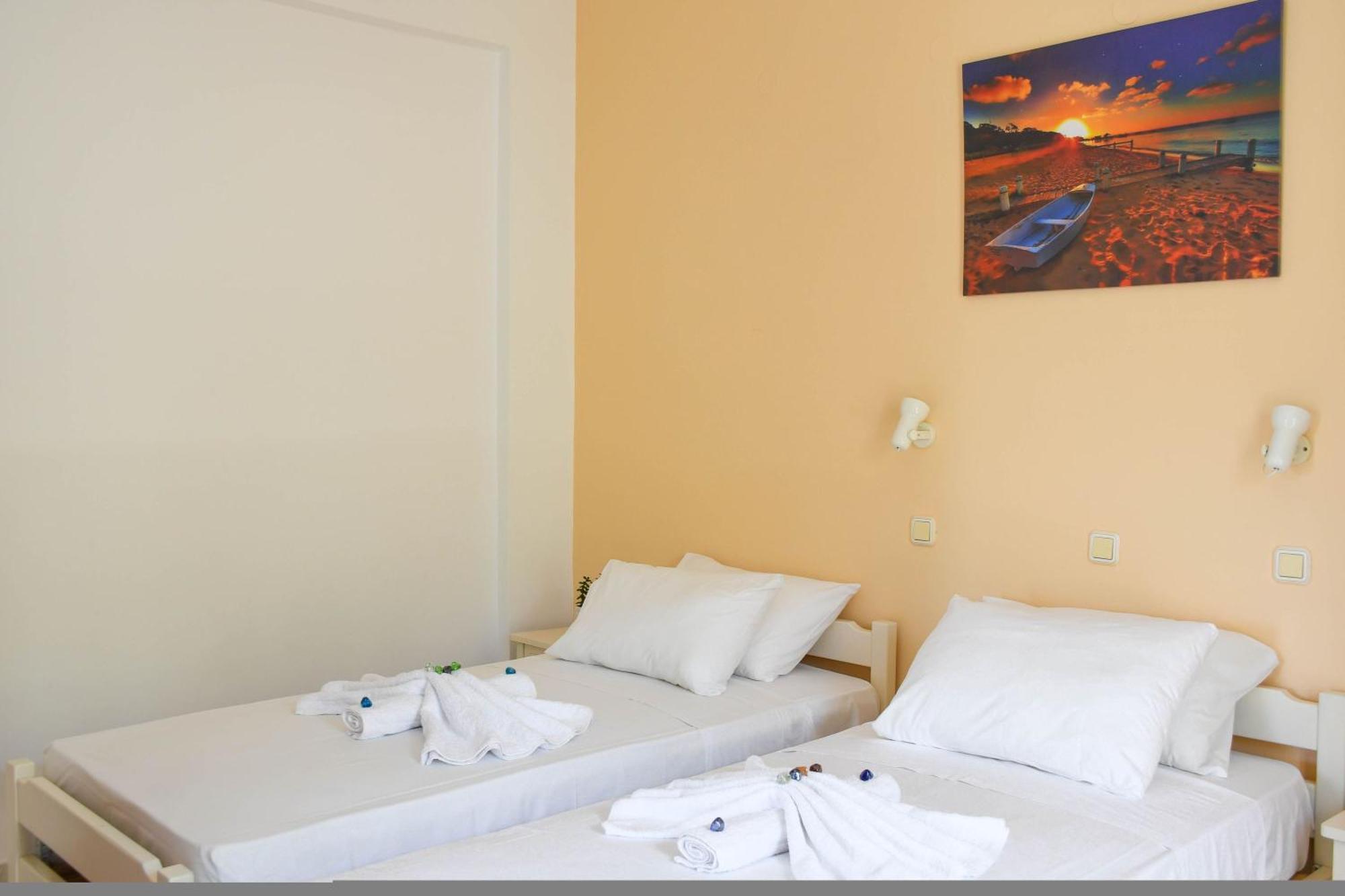 Agia Marina Litinas Apartments With Pool מראה חיצוני תמונה