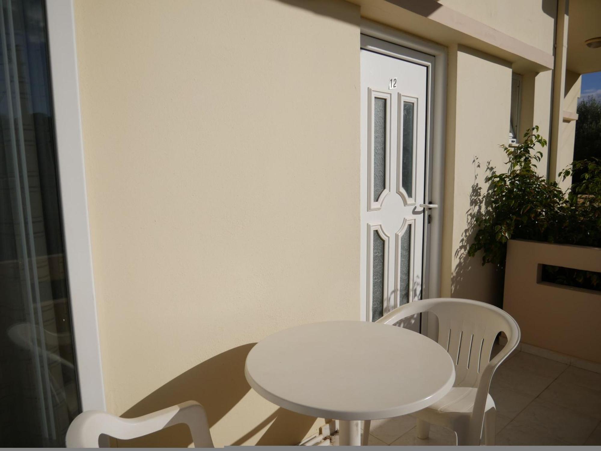 Agia Marina Litinas Apartments With Pool מראה חיצוני תמונה