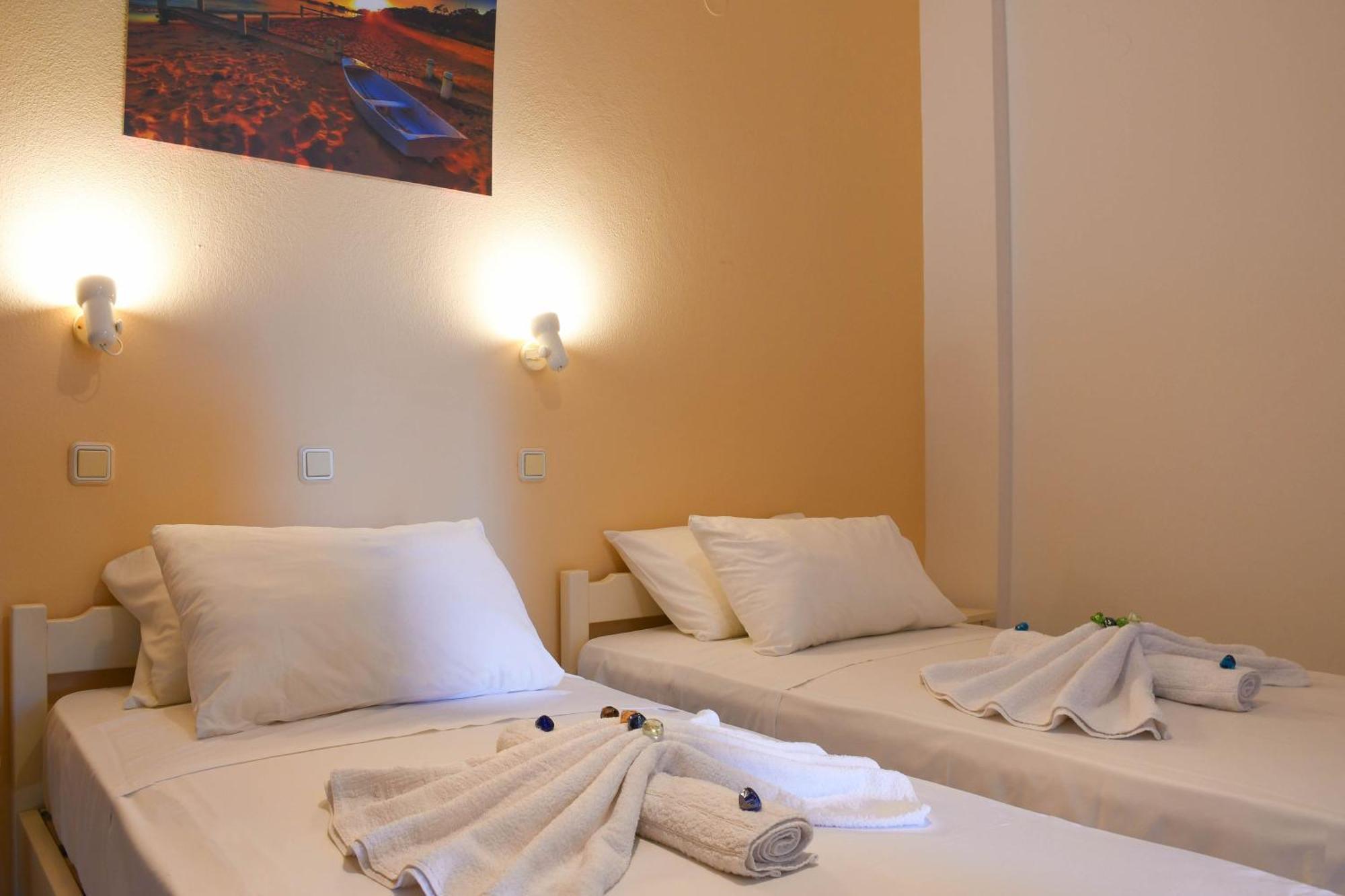 Agia Marina Litinas Apartments With Pool מראה חיצוני תמונה