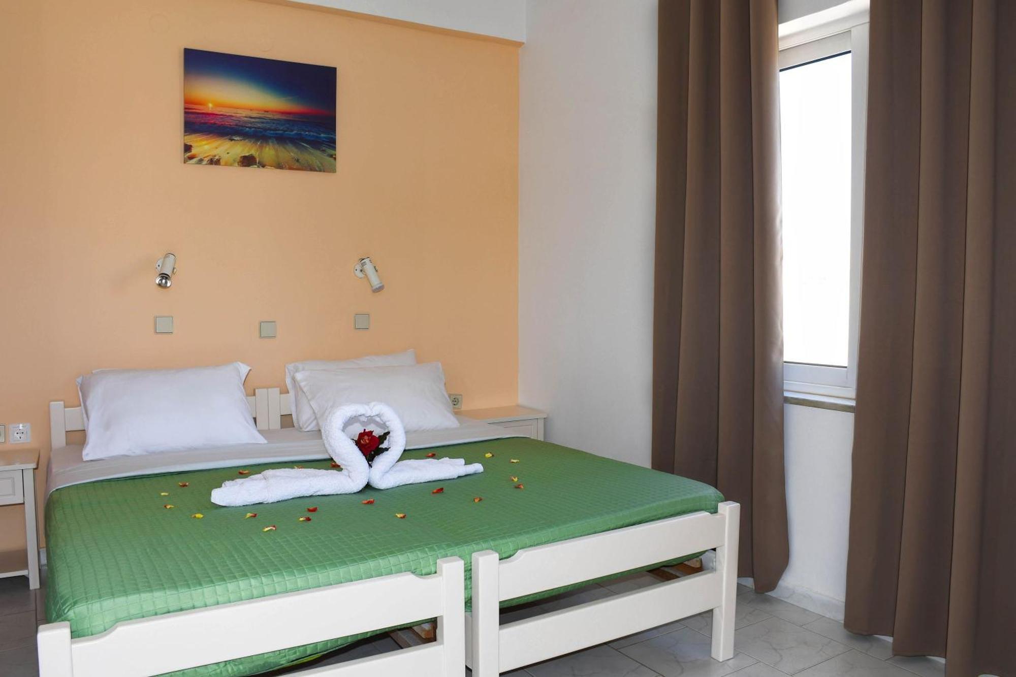 Agia Marina Litinas Apartments With Pool מראה חיצוני תמונה