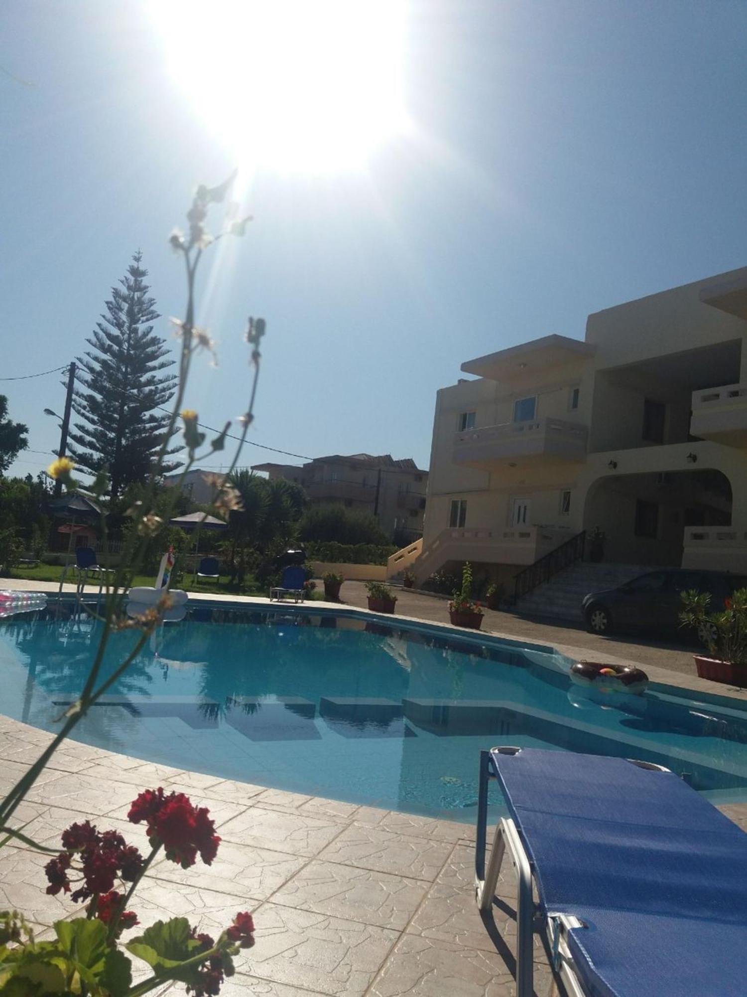Agia Marina Litinas Apartments With Pool מראה חיצוני תמונה