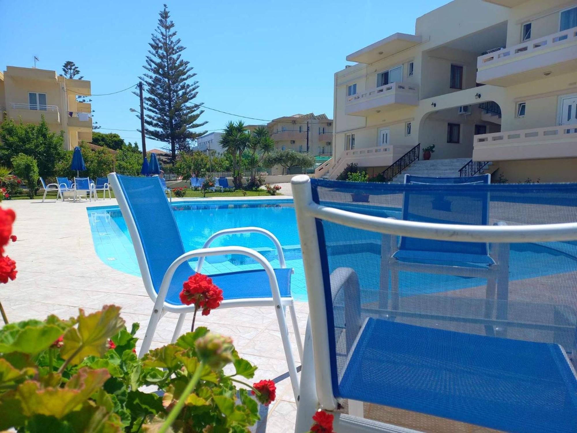 Agia Marina Litinas Apartments With Pool מראה חיצוני תמונה